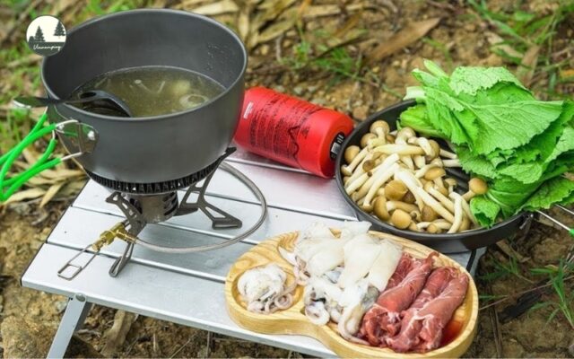 Đồ Ăn Cắm Trại: Món Ngon Trong Cuộc Phiêu Lưu Ngoài Trời